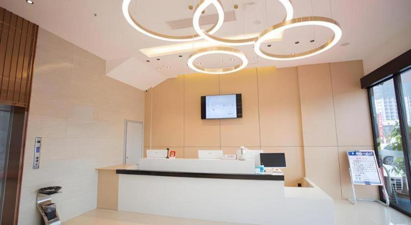City Comfort Inn Luzhou Jiangyang District Wancheng International Exteriör bild